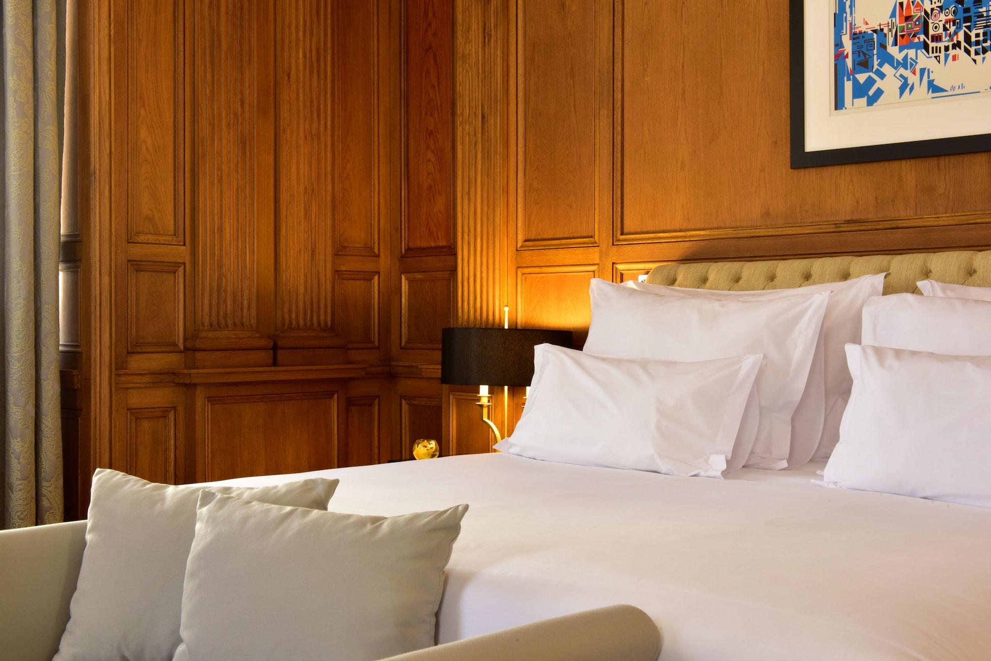 Pousada De Lisboa - Small Luxury Hotels Of The World Zewnętrze zdjęcie A bedroom at the hotel