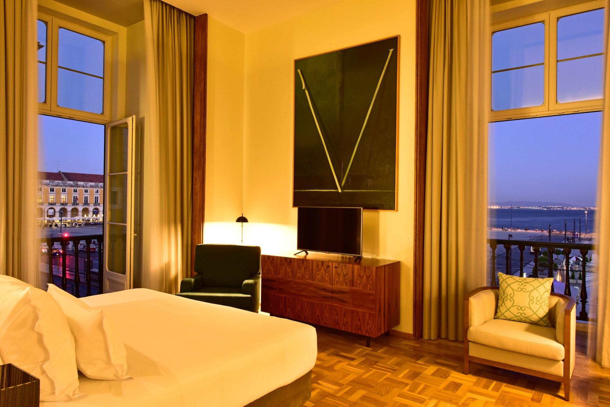 Pousada De Lisboa - Small Luxury Hotels Of The World Zewnętrze zdjęcie A room at the Hotel Lisboa