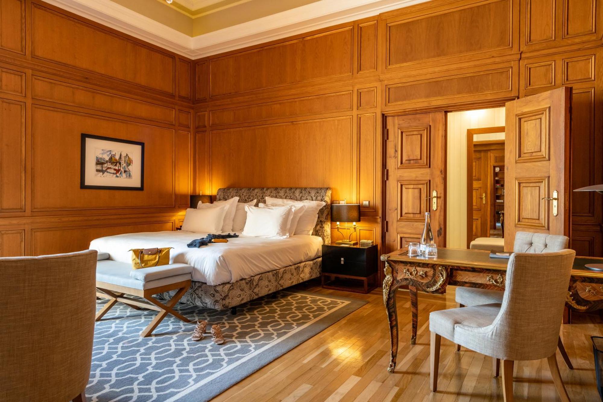 Pousada De Lisboa - Small Luxury Hotels Of The World Zewnętrze zdjęcie A bedroom at the hotel