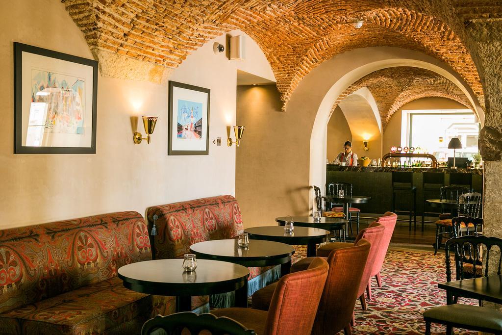 Pousada De Lisboa - Small Luxury Hotels Of The World Zewnętrze zdjęcie The bar at the Hotel de la Ville